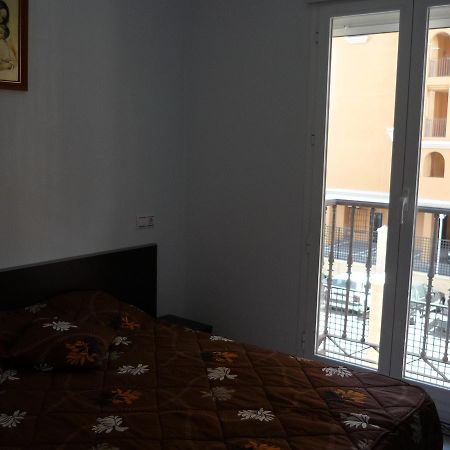 شقة Apartamento Las Atalayas 3 تورّيفيِخا المظهر الخارجي الصورة